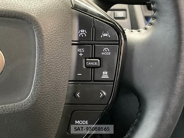 Toyota PRIUS 2023-05 8072599-9