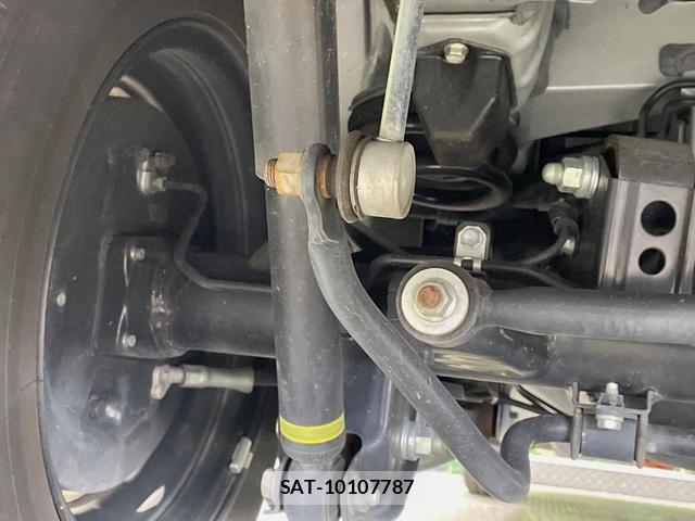 Toyota PROBOX 2024-09 8071096-19