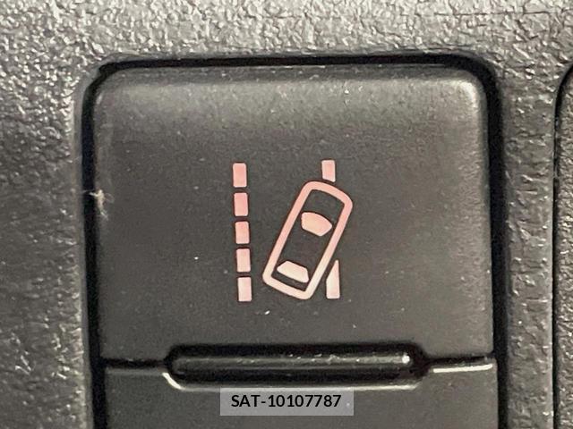 Toyota PROBOX 2024-09 8071096-5