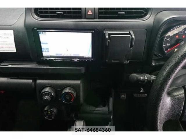 Toyota PROBOX 2022-04 8071784-2