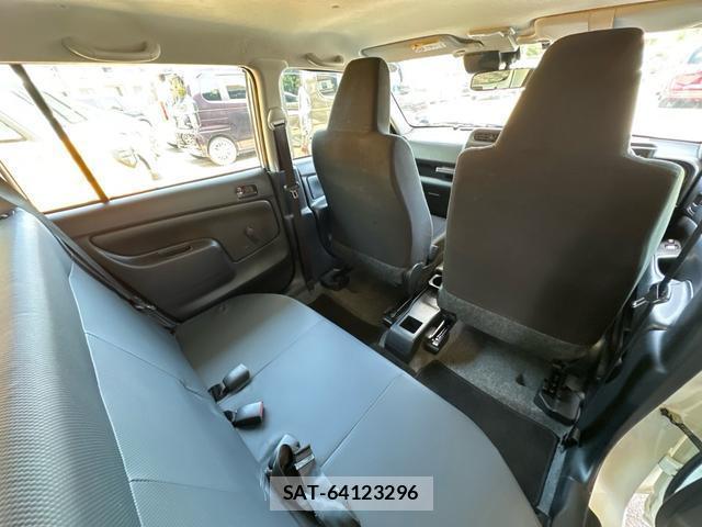 Toyota PROBOX 2020-05 8071944-14