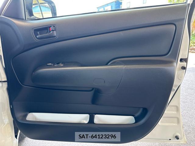 Toyota PROBOX 2020-05 8071944-16