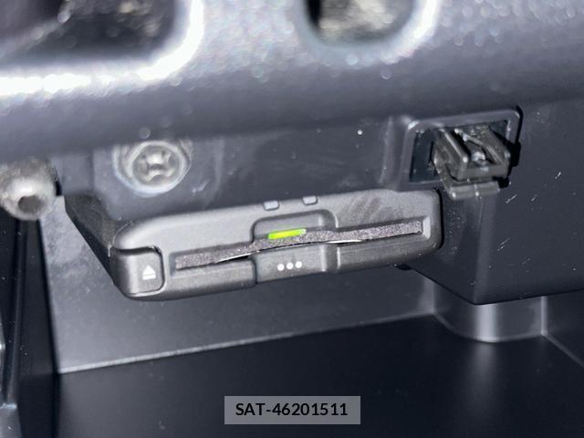 Toyota PROBOX 2022-10 8071945-6