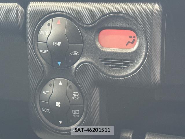 Toyota PROBOX 2022-10 8071945-7