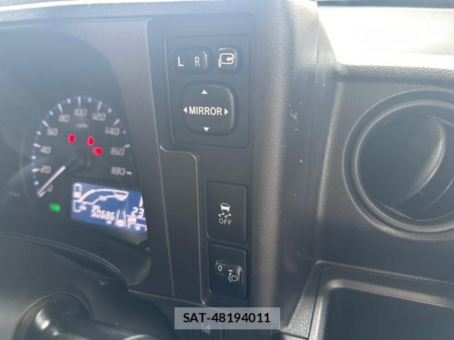 Toyota PROBOX 2023-01 8071946-8