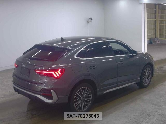 Audi Q3 2021-06 8072173-4
