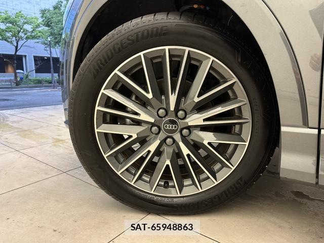 Audi Q3 2024-08 8071752-15