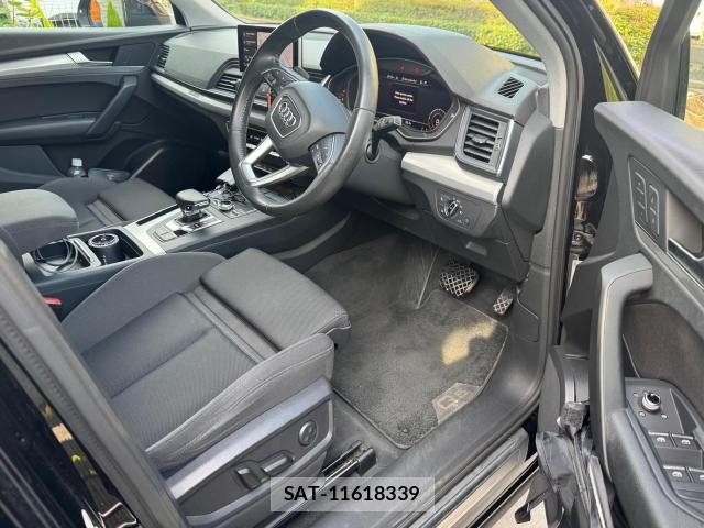 Audi Q5 2018-06 8071495-13