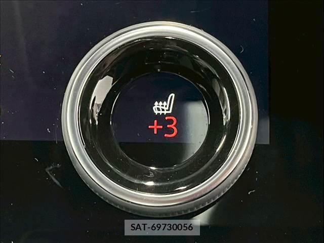 Land Rover RANGE ROVER VELAR 2021-06 8072590-9