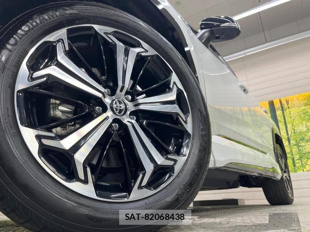 Toyota RAV4 PHV 2022-12 8072098-12
