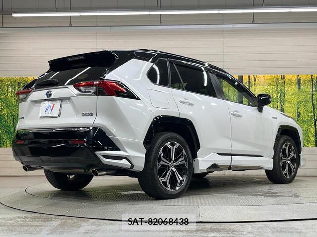 Toyota RAV4 PHV 2022-12 8072098-16