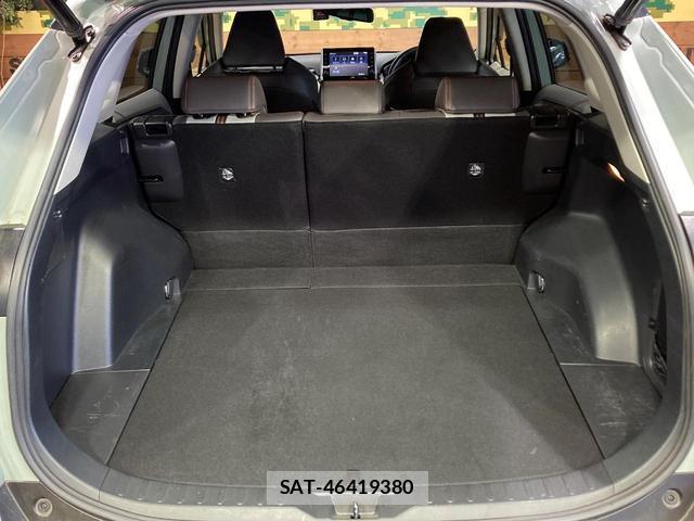 Toyota RAV4 2021-08 8071048-10