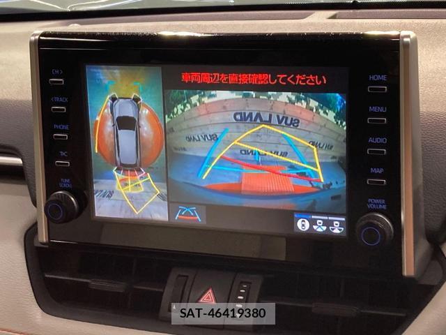 Toyota RAV4 2021-08 8071048-3