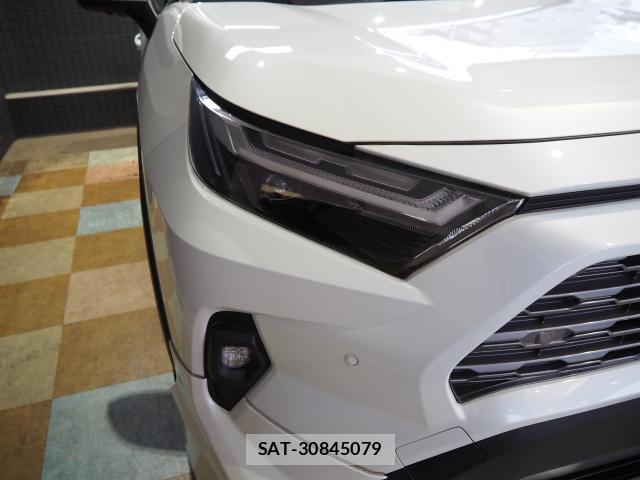 Toyota RAV4 2022-02 8071063-11