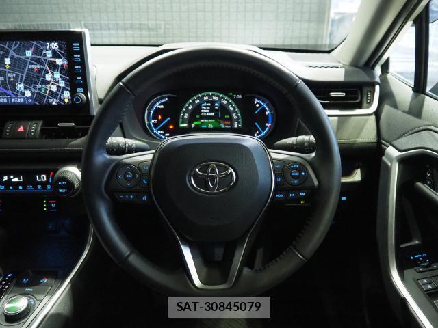 Toyota RAV4 2022-02 8071063-12
