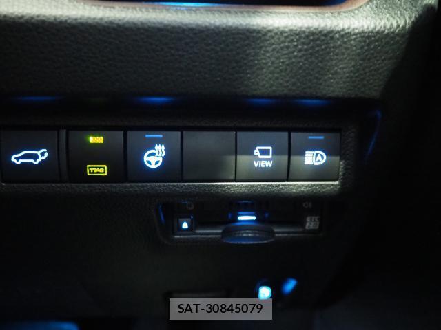 Toyota RAV4 2022-02 8071063-16
