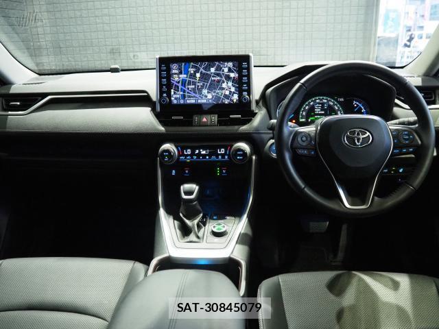 Toyota RAV4 2022-02 8071063-2