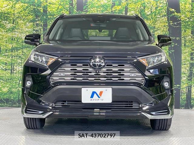 Toyota RAV4 2023-04 8071094-13