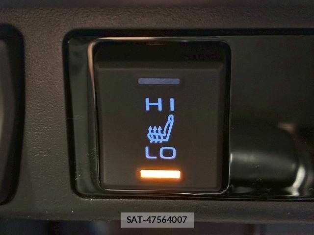 Toyota RAV4 2020-05 8071119-10