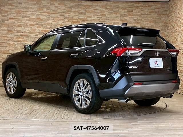 Toyota RAV4 2020-05 8071119-16