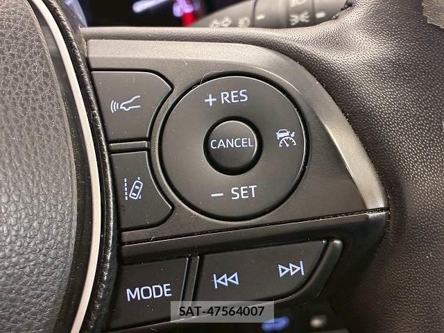 Toyota RAV4 2020-05 8071119-6