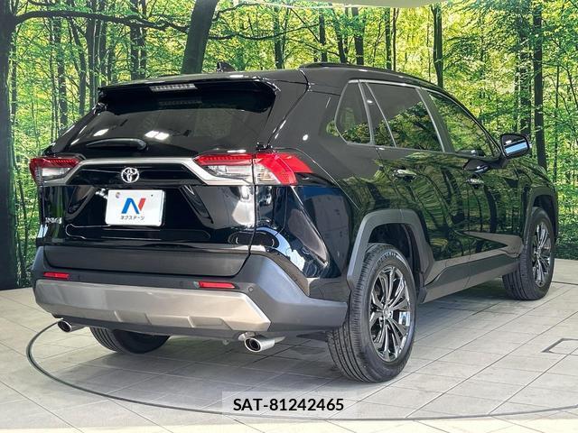 Toyota RAV4 2024-01 8071138-14