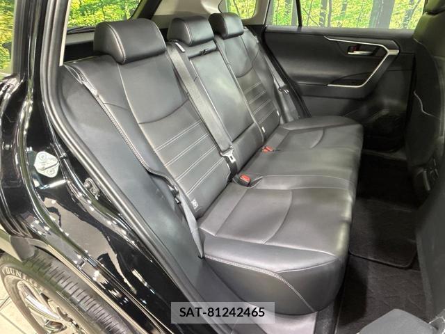 Toyota RAV4 2024-01 8071138-9
