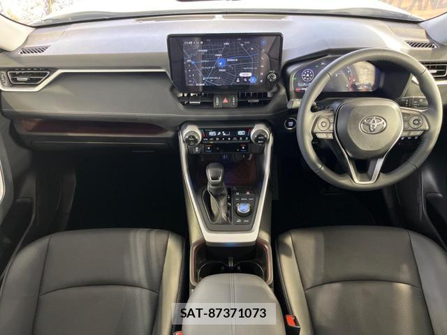 Toyota RAV4 2024-11 8071170-2