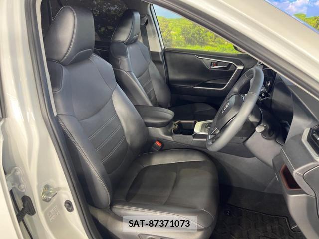Toyota RAV4 2024-11 8071170-8