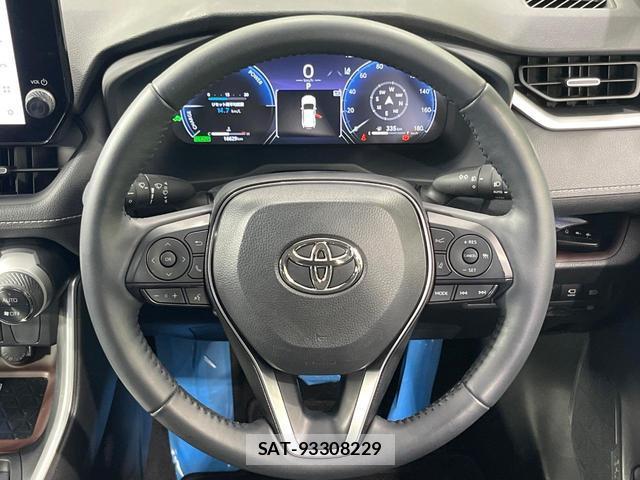 Toyota RAV4 2025-09 8071566-10