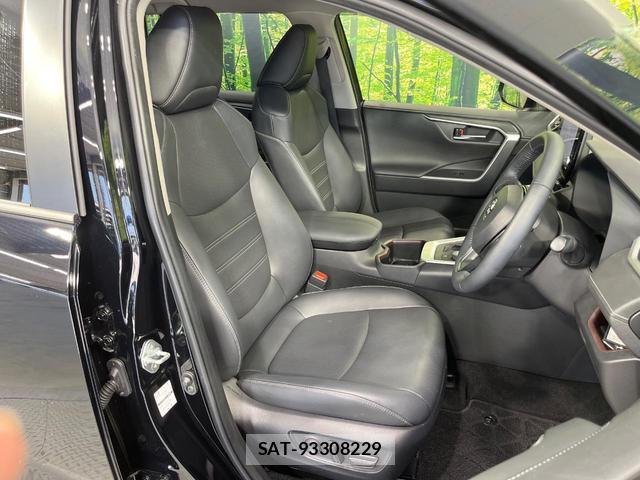 Toyota RAV4 2025-09 8071566-7