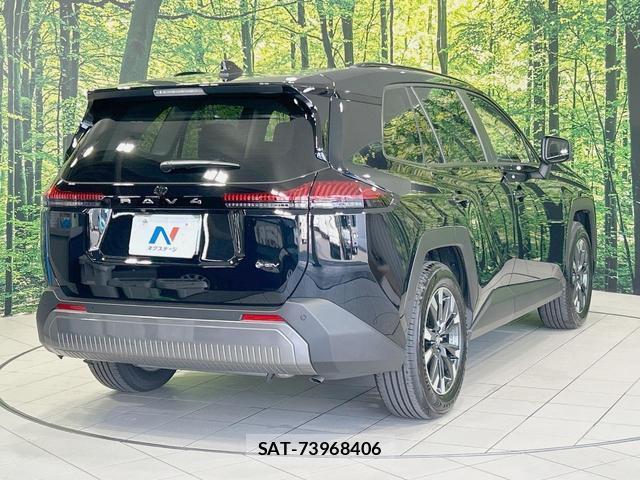Toyota RAV4 2026-03 8071606-16