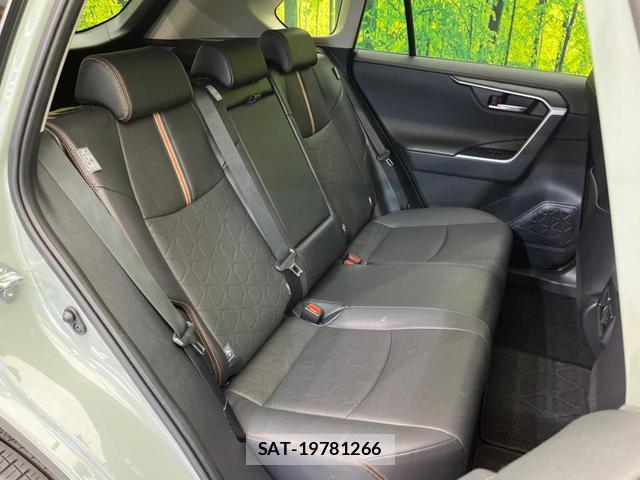 Toyota RAV4 2024-02 8071651-8
