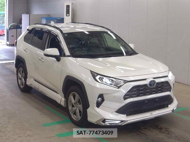 Toyota RAV4 2021-09 8054824-4
