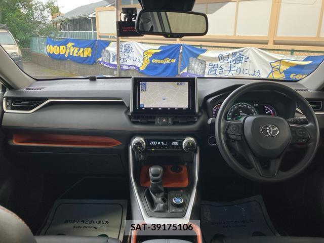 Toyota RAV4 2019-11 8071949-1