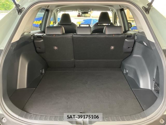 Toyota RAV4 2019-11 8071949-16