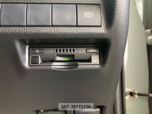 Toyota RAV4 2019-11 8071949-6