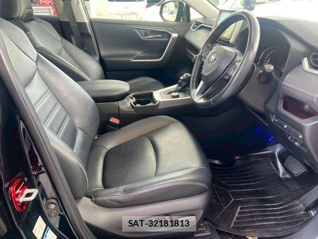 Toyota RAV4 2019-10 8072217-5