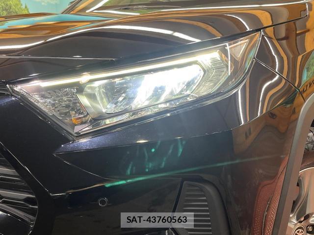 Toyota RAV4 2023-02 8072228-11
