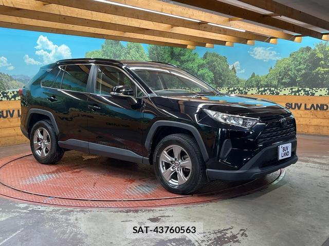 Toyota RAV4 2023-02 8072228-15