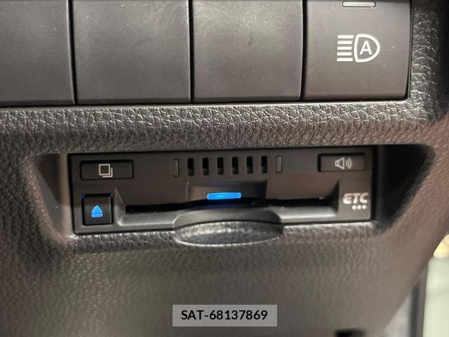 Toyota RAV4 2021-11 8072234-6