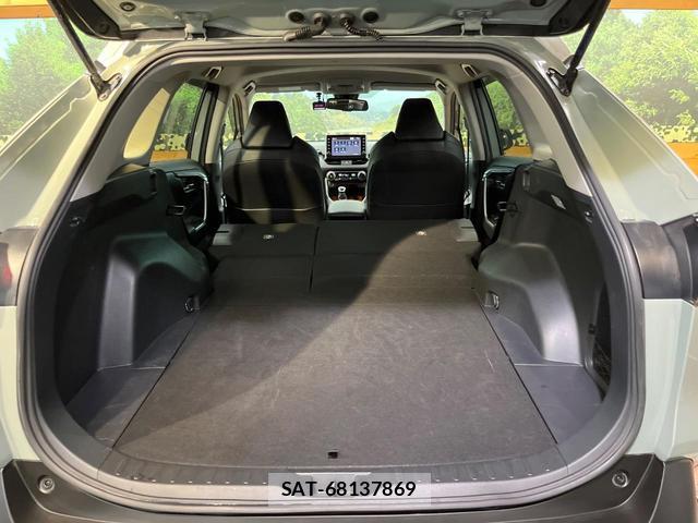 Toyota RAV4 2021-11 8072234-9