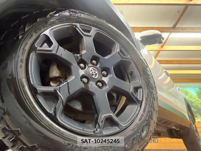Toyota RAV4 2021-11 8072240-12