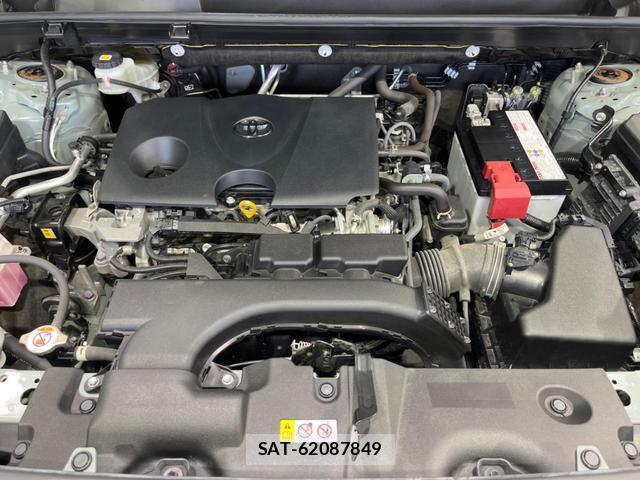 Toyota RAV4 2021-02 8072272-17