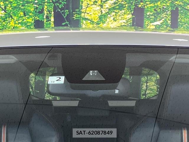 Toyota RAV4 2021-02 8072272-5