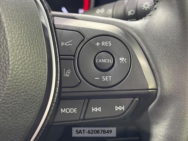 Toyota RAV4 2021-02 8072272-6