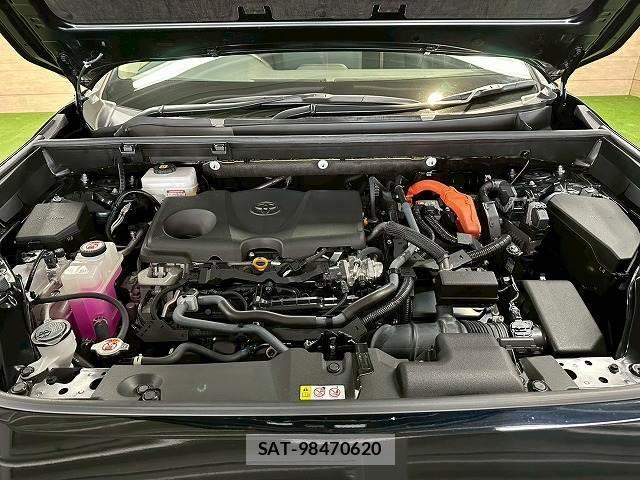 Toyota RAV4 2022-11 8072308-12