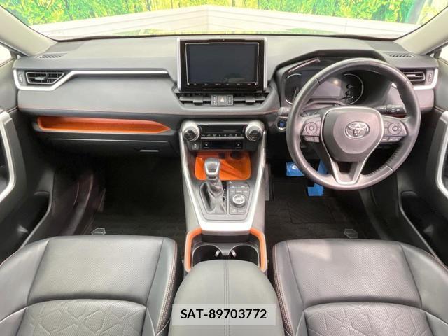 Toyota RAV4 2020-03 8072354-1
