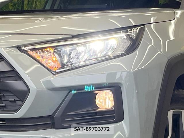 Toyota RAV4 2020-03 8072354-11