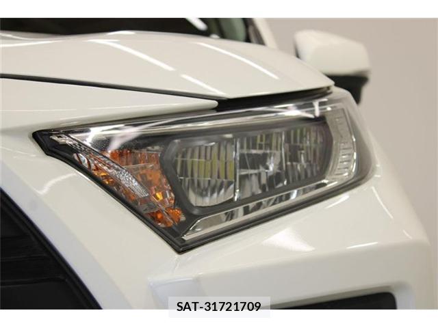 Toyota RAV4 2021-08 8072417-15
